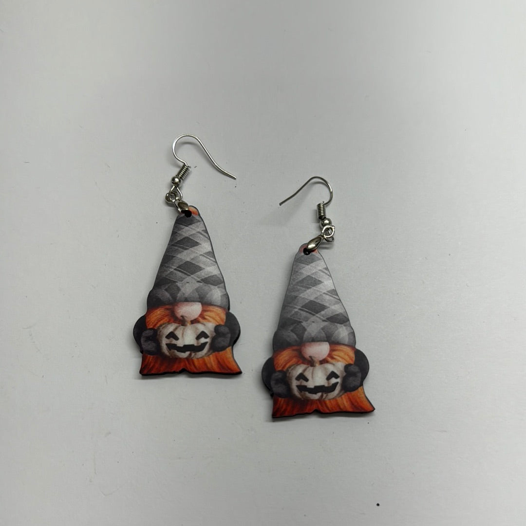 Gnome Pumpkin Finished Earring