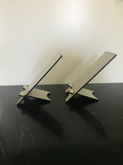Phone Stand - Pioneer Supplier & Creations