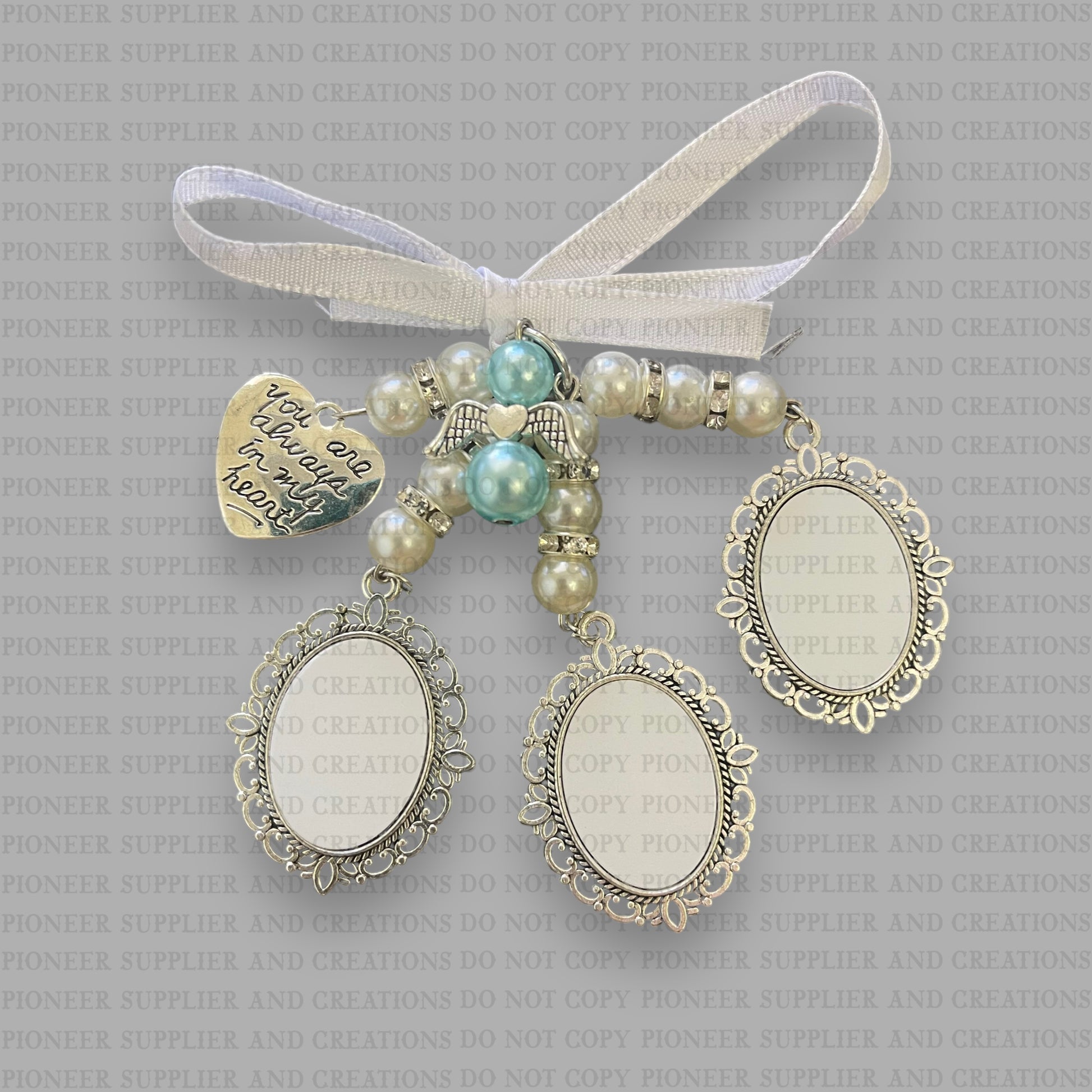 Bouquet Charm (Oval: Tiered)